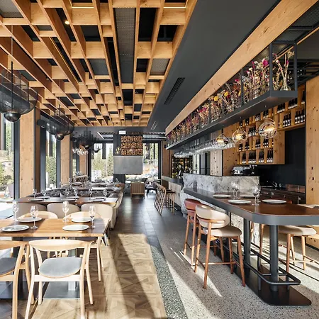 Aparthotel Galeria Luxury And Restaurant