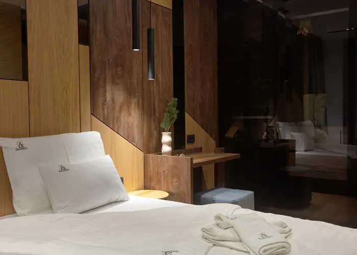 Aparthotel Galeria Luxury And Restaurant 4*